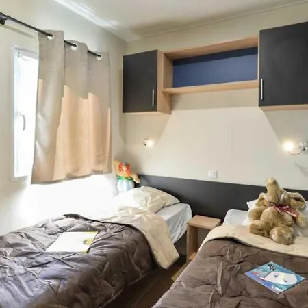Chalet 3 Etoiles - Piscine - Ccbbhfa *