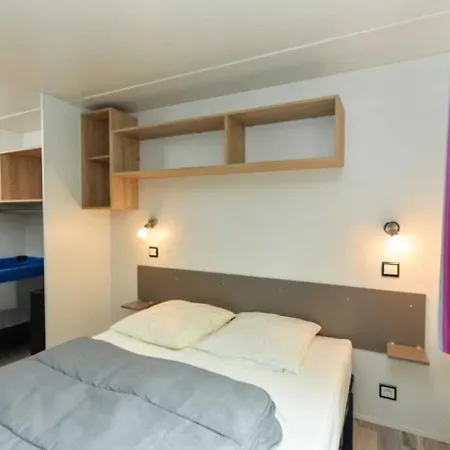 Chalet 3 Etoiles - Piscine - Ccbbhfa