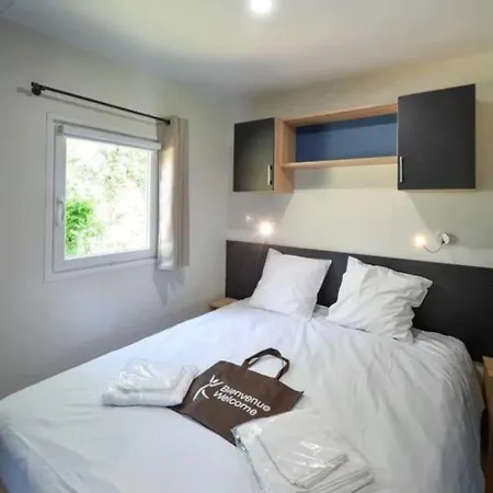 3 Etoiles - Piscine - Ccbbhfa Chalet *