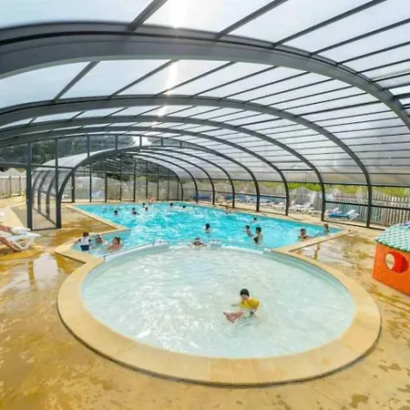 Chalet 3 Etoiles - Piscine - Ccbbhfa